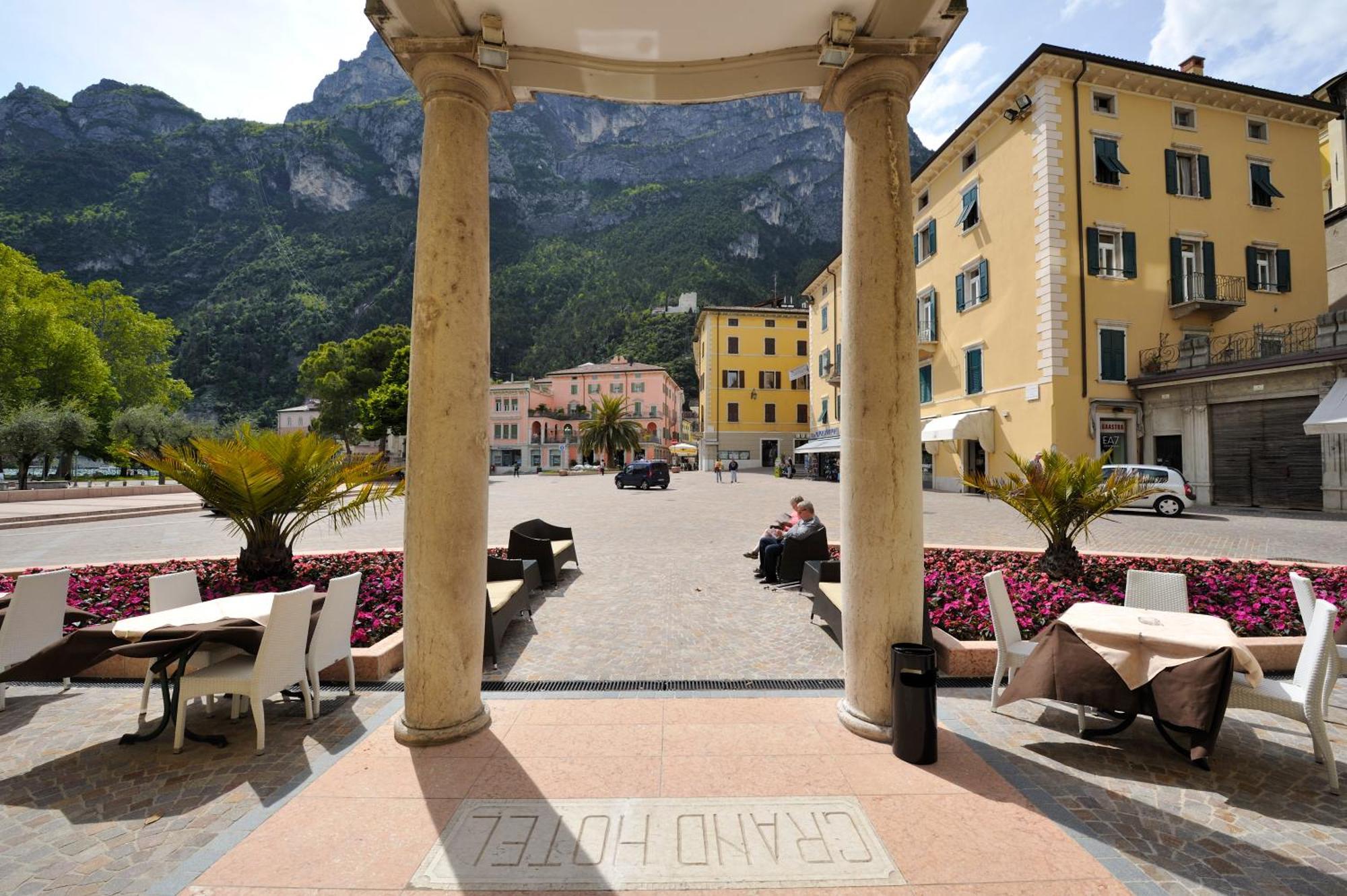 Hotel Grand 4*