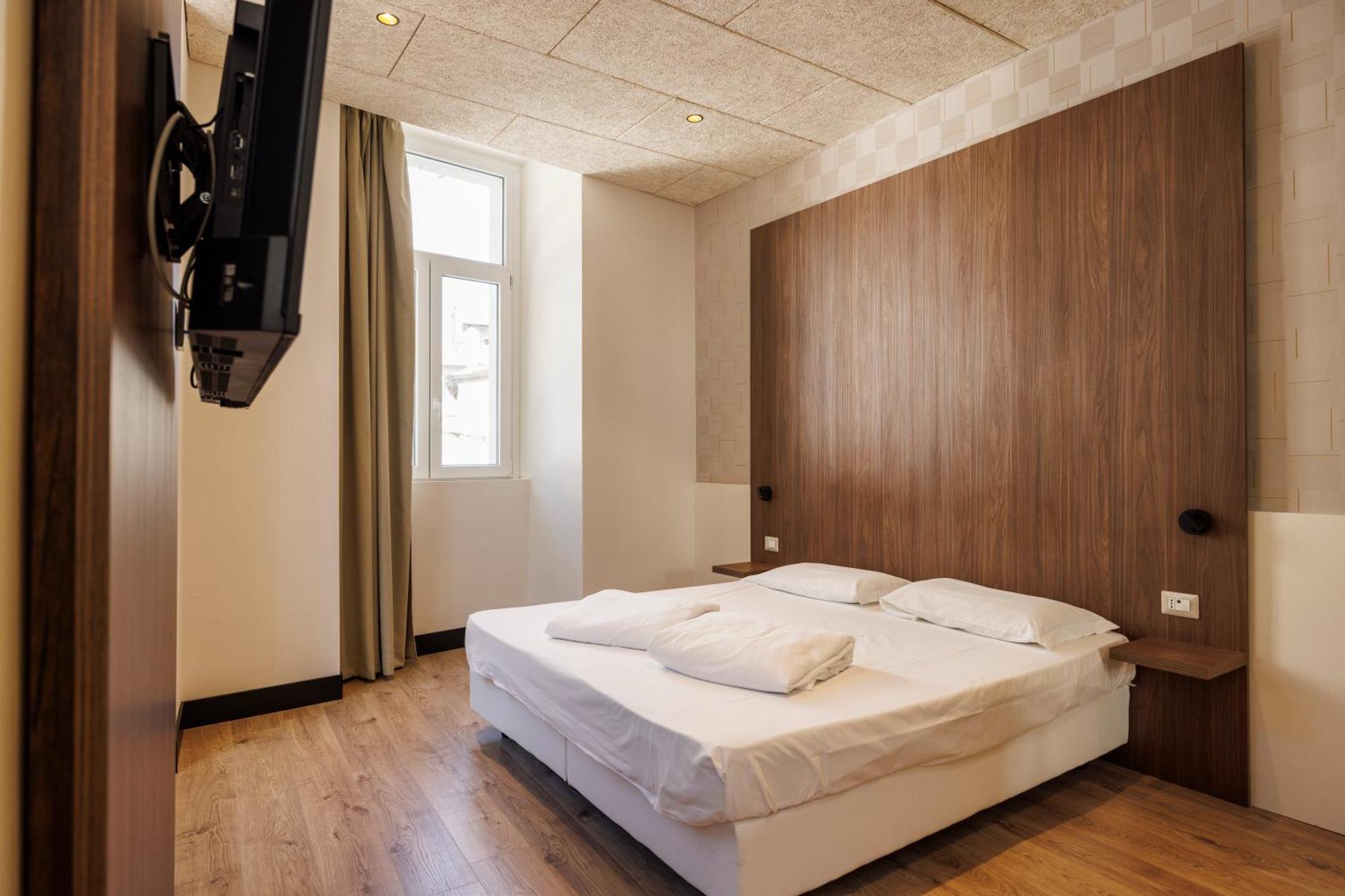 Hotel Grand 4*